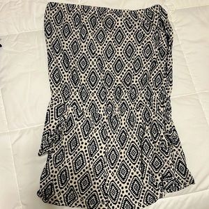 Strapless romper